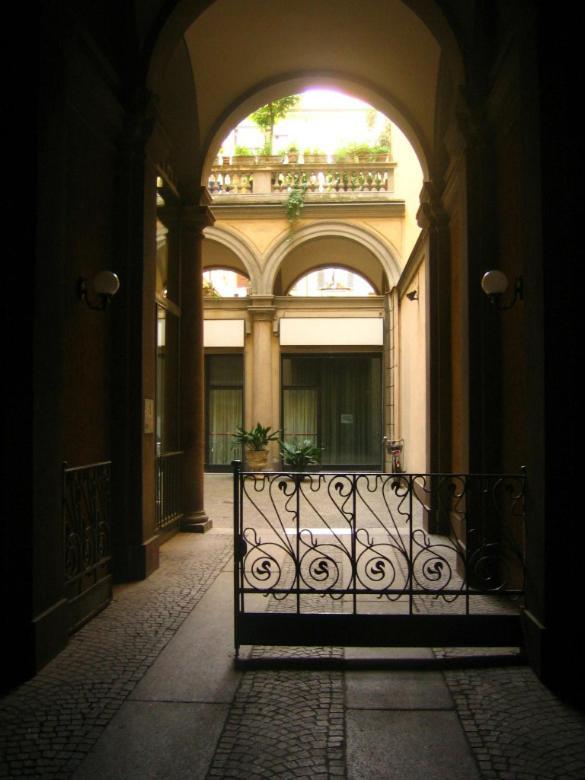 Castaldi House Hotel Milano Ngoại thất bức ảnh